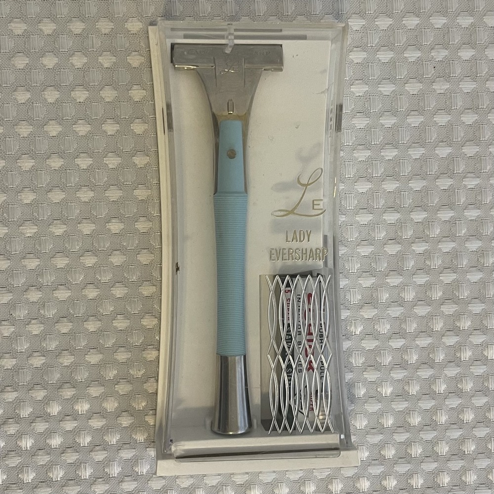 Vintage 1960s Lady Eversharp Schick Beauty Razor with Case and Blades VGUC  #706